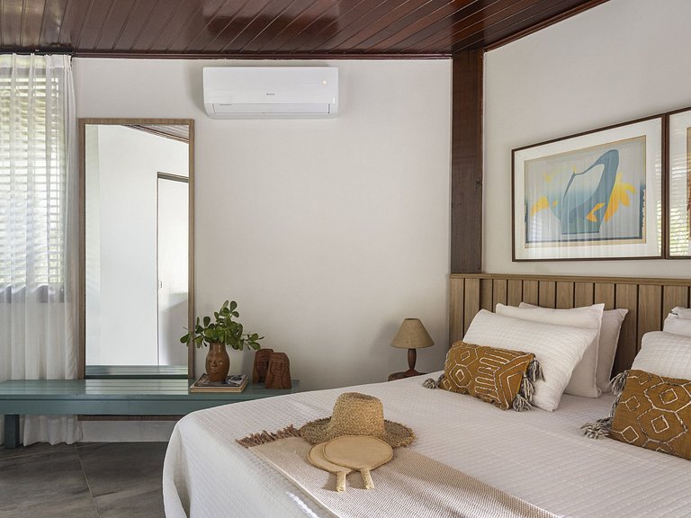 Villa com 8 suítes em Carneiros