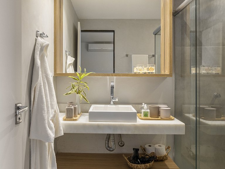 Villa avec 8 suites à Carneiros - Car001