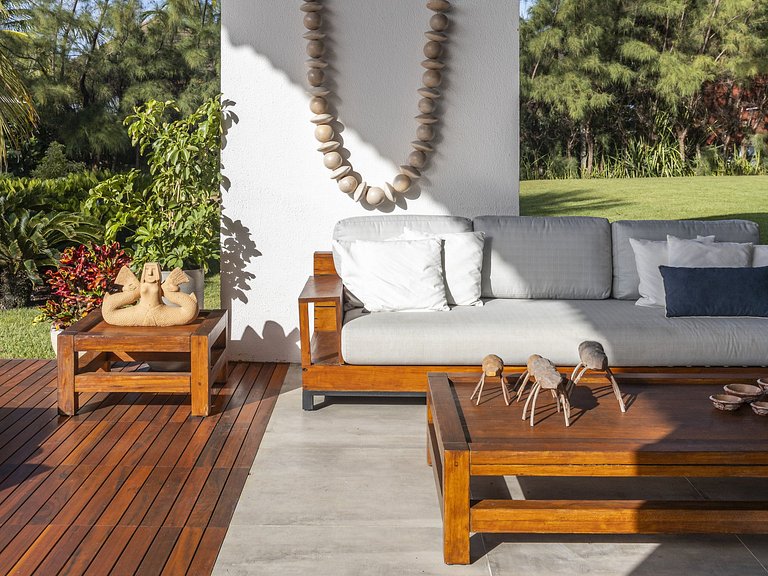 Villa with 8 suites in Carneiros