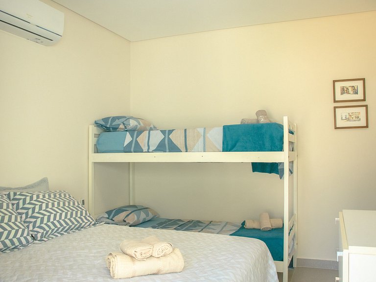 Charming 7-suite house in Carneiros - Car003