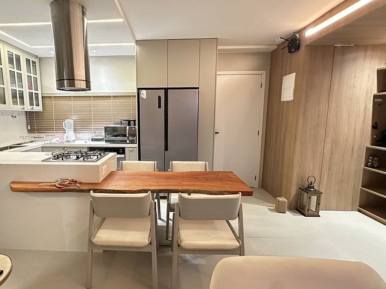 Splendido appartamento con 4 camere da letto vicino a Porto
