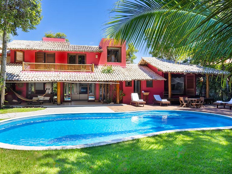 Casa de 4 suítes em Arraial d'ajuda - Adj010