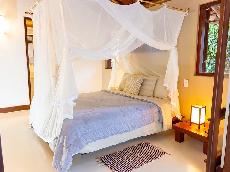 Maison avec 4 suites à Arraial d'Ajuda - Adj010