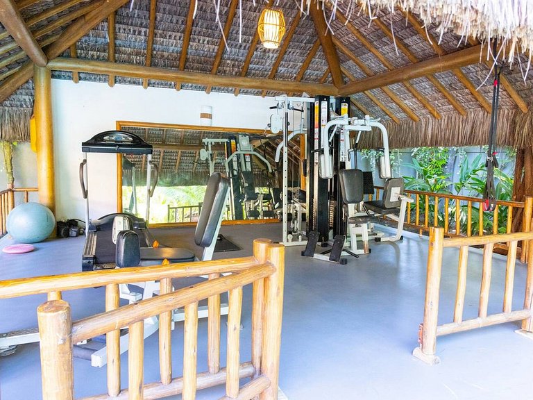 Casa con 4 suites en Arraial d'Ajuda - Adj010