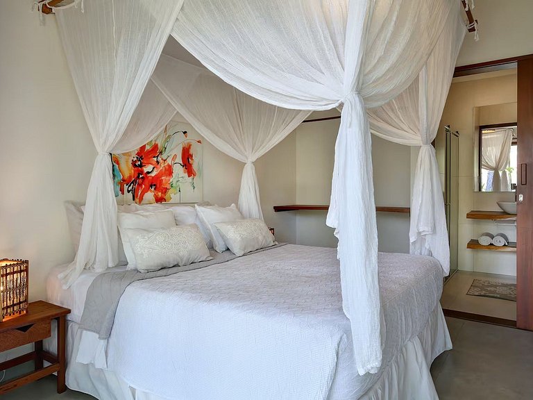 Villa de 6 suites à Arraial D'ajuda - Adj011