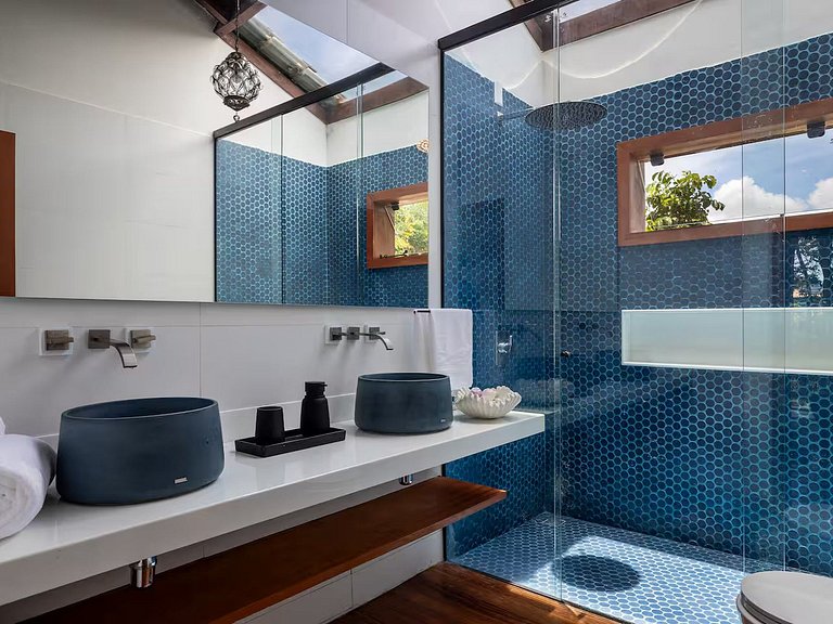 6-suite villa in Arraial D'ajuda - Adj011