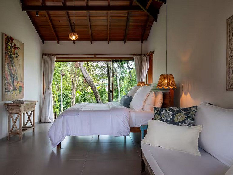 Villa de 6 suítes em Arraial D'ajuda - Adj011