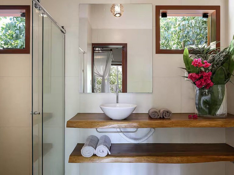 6-suite villa in Arraial D'ajuda - Adj011