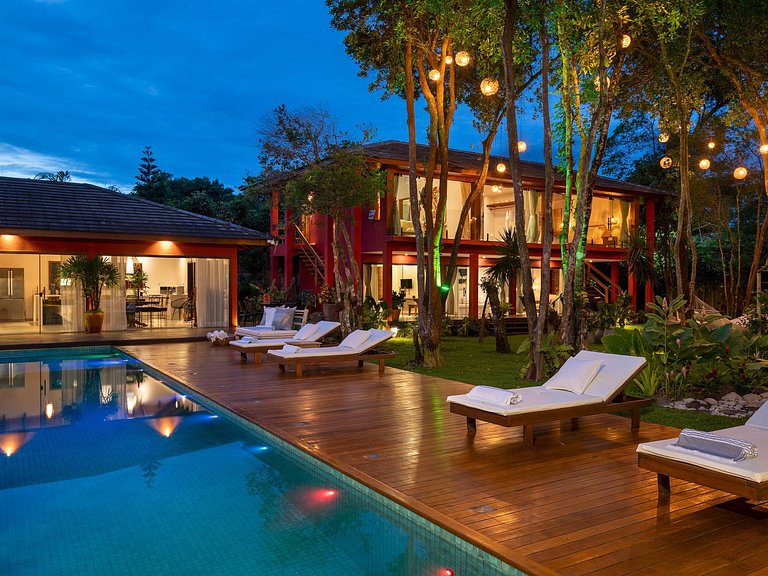 Villa de 6 suites en Arraial D'ajuda - Adj011