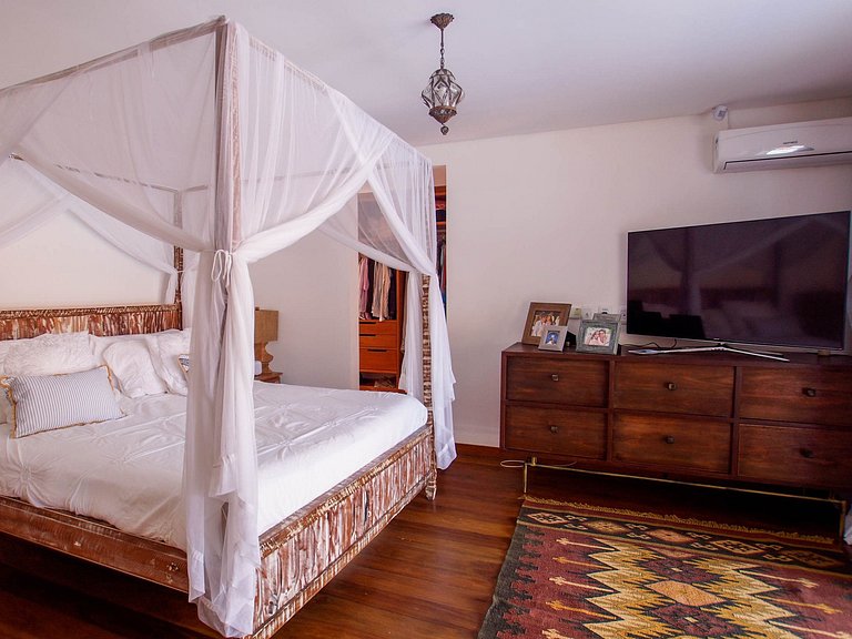 Casa con sei suite ad Arraial D'Ajuda - Adj012