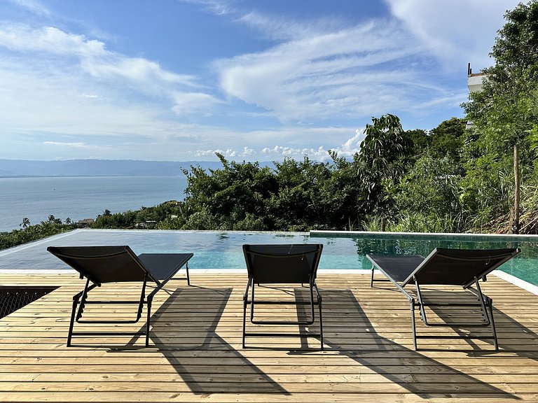 Villa con 6 suite e piscina a Ilhabela - Ilb004
