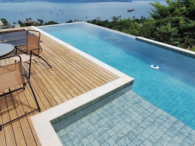 Villa de 6 suites avec piscine à Ilhabela - Ilb004
