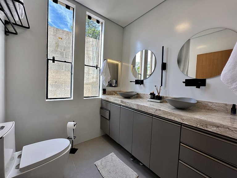 Villa de 6 suítes em Ilhabela - Ilb004