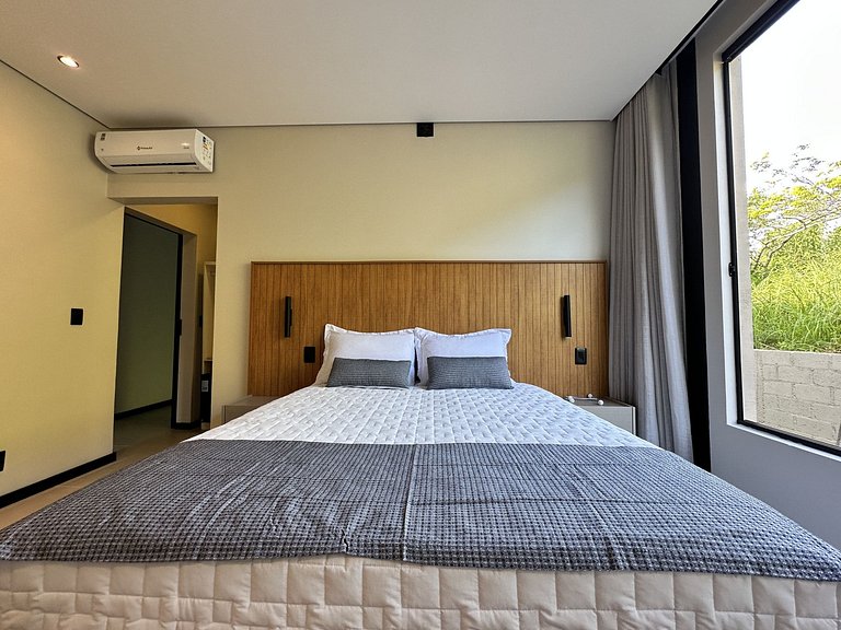 Villa con 6 suite e piscina a Ilhabela - Ilb004