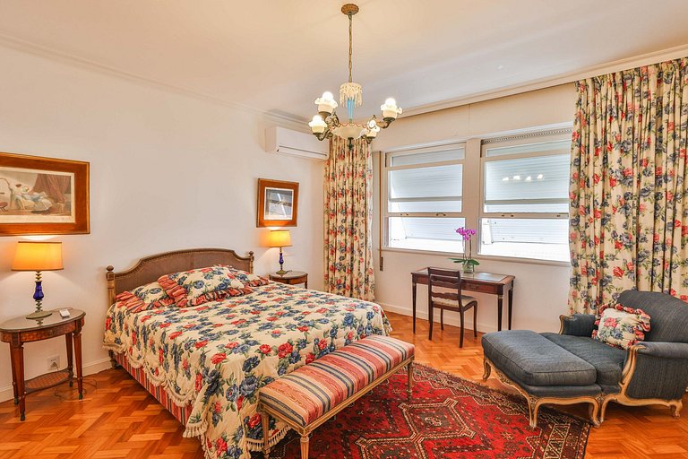 Apartamento clássico de 5 quartos no Arpoador - Arp001