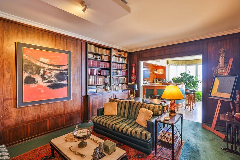 Apartamento clássico de 5 quartos no Arpoador