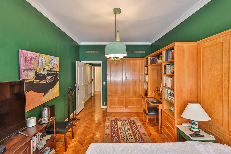 Apartamento de 5 quartos e vista do mar no Arpoador - Arp001