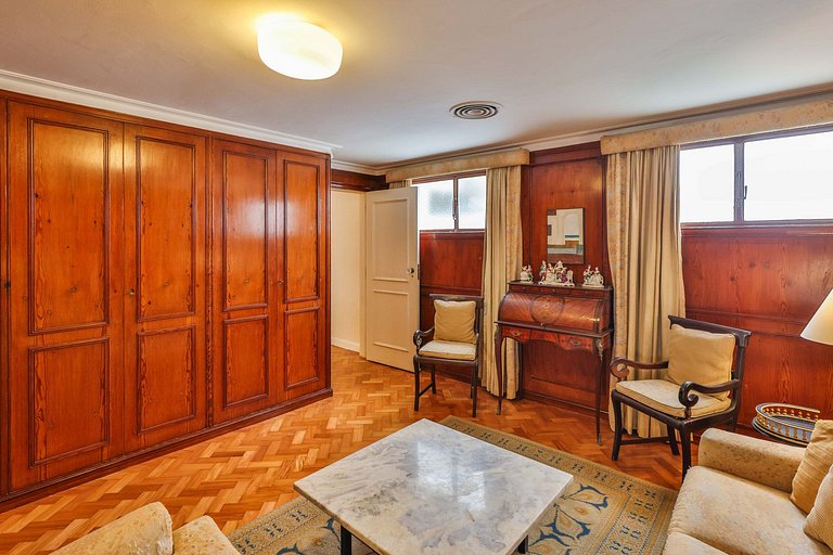 Appartement classique de 5 chambres à Arpoador - Arp001