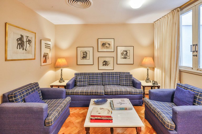 Apartamento clássico de 5 quartos no Arpoador