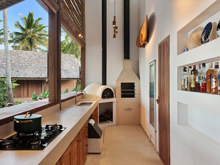 Villa with pool in Serra Grande