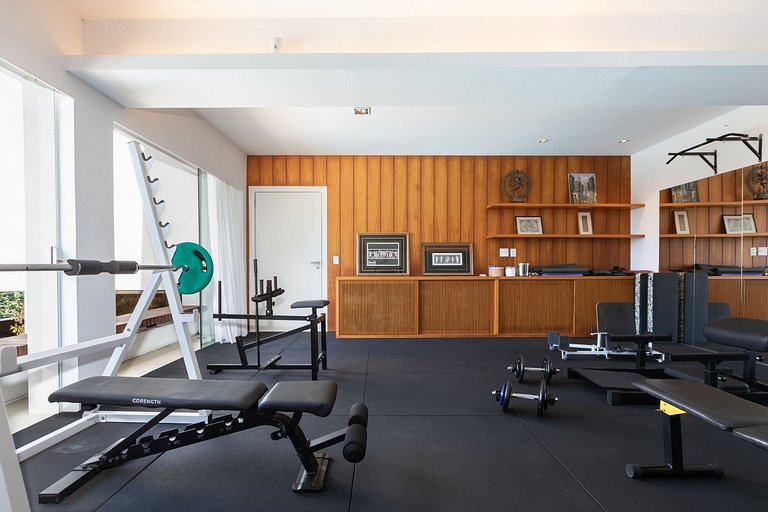 Роскошный особняк с бассейном в Жоа - Sco015