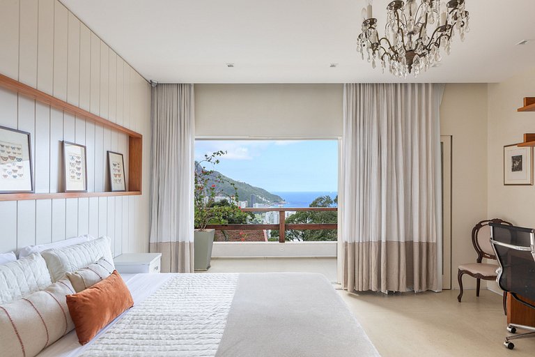 Hermosa villa con piscina en São Conrado - Sco015