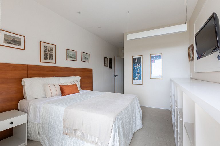 Stunning villa with pool in São Conrado - Sco015