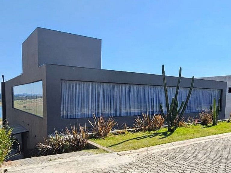 Villa de 6 suites à Bragança Paulista - Bra001