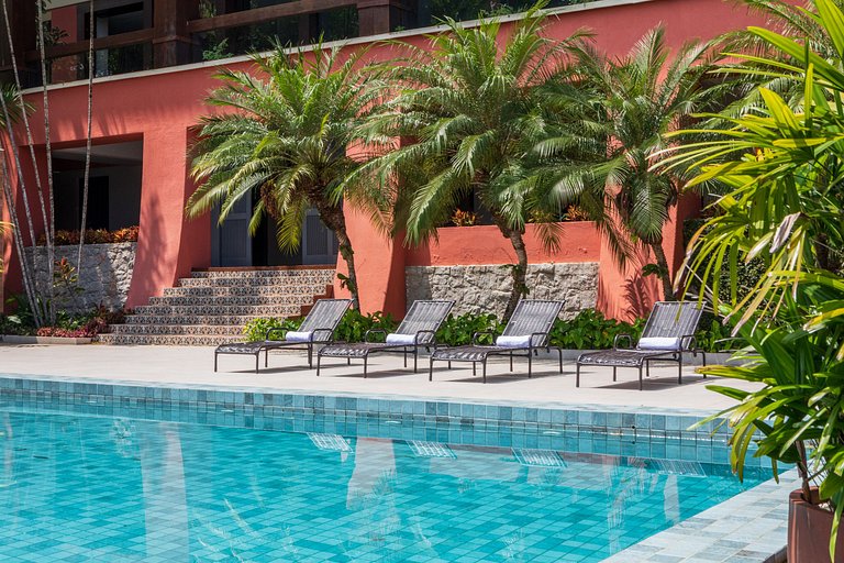 Mansão em meio à natureza no Itanhangá - Itg001