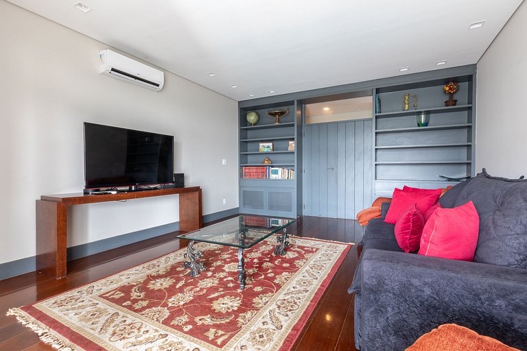 Mansão em meio à natureza no Itanhangá - Itg001