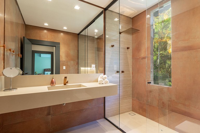 Mansión en la Naturaleza en Itanhangá - Itg001