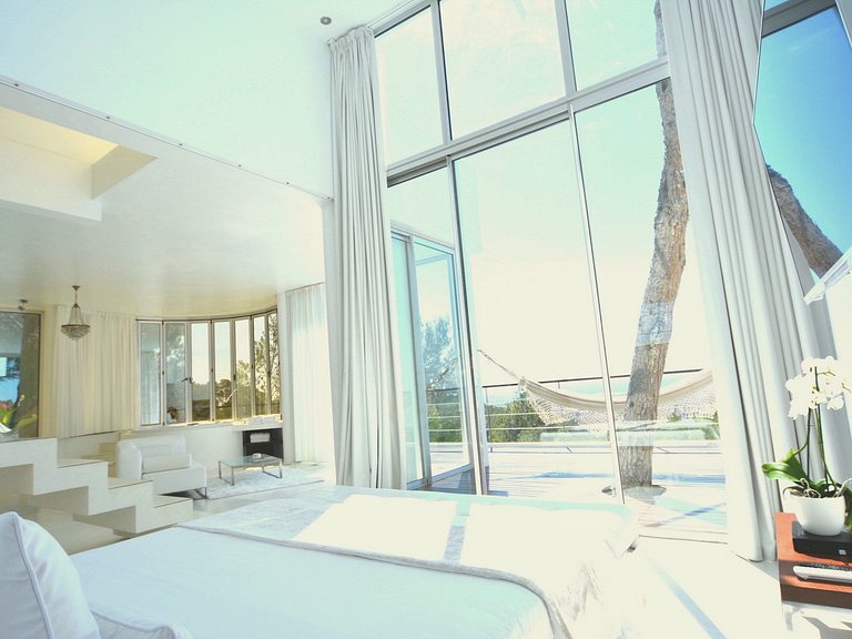 Superbe villa de 8 suites à Ibiza - Ibz001