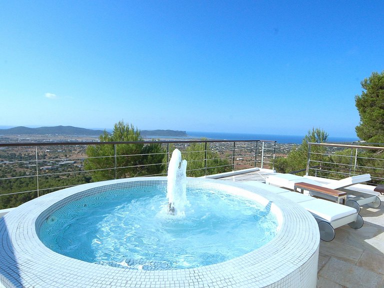 Fabulosa villa de 8 suites en Ibiza - Ibz001