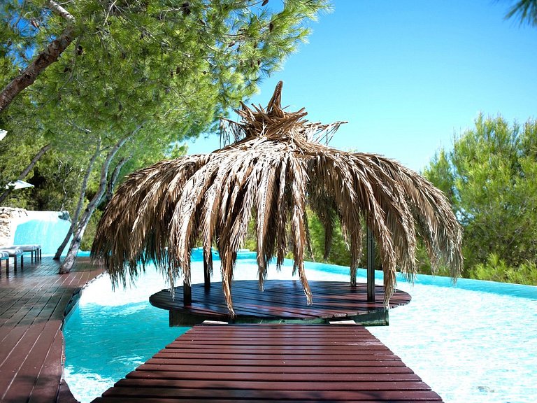 Superbe villa de 8 suites à Ibiza - Ibz001