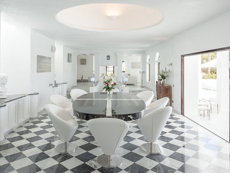 Charmosa villa de 5 suítes em Ibiza