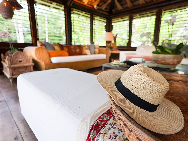 Sea front villa with pool in Trancoso - Trc045