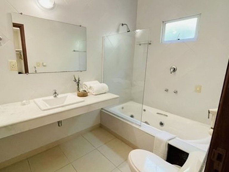 Ita003 - Beautiful house in Itaipava for 24 people