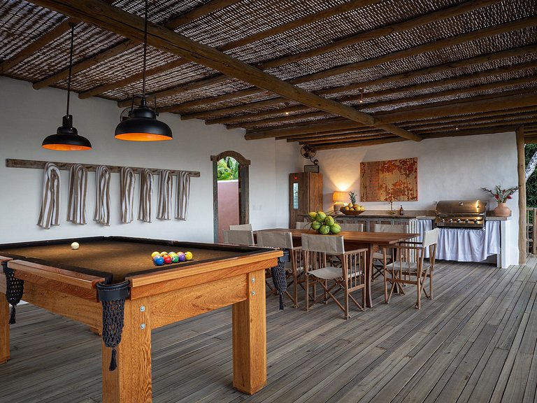 Villa with pool and beautiful view