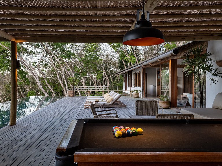 Villa com píscina e linda vista