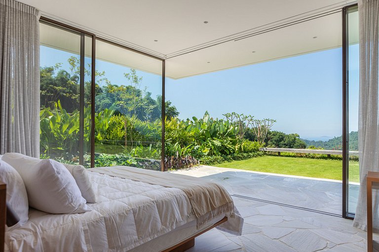 Mansión con 4 suites en Paraty - Pty005