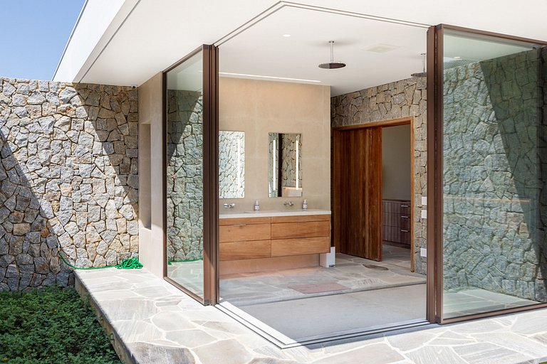 Villa con 4 suite a Paraty - Pty005