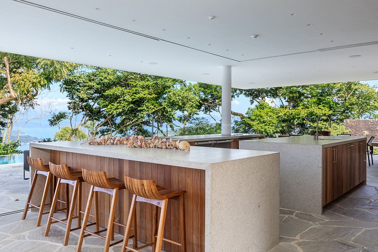 Villa con 4 suite a Paraty - Pty005