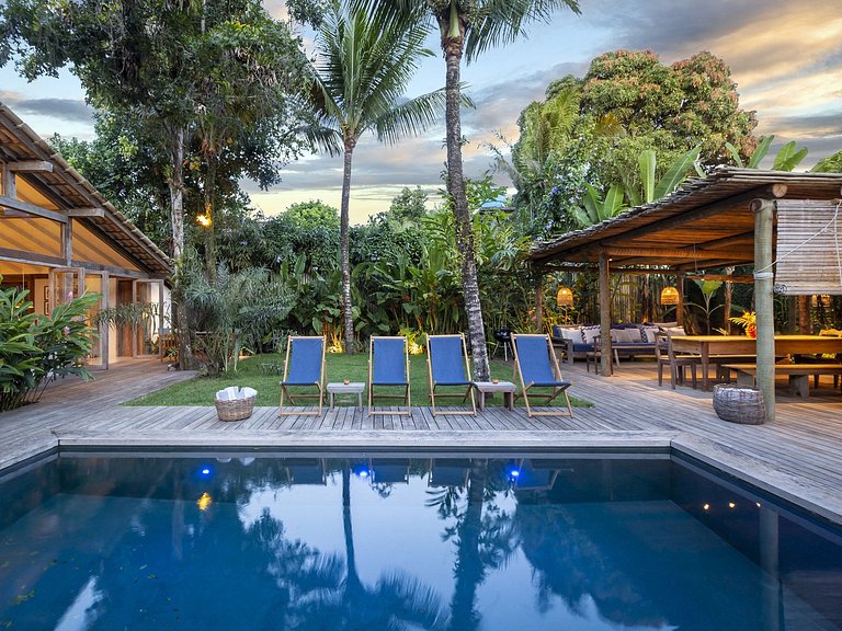 Charming house with pool in Trancoso