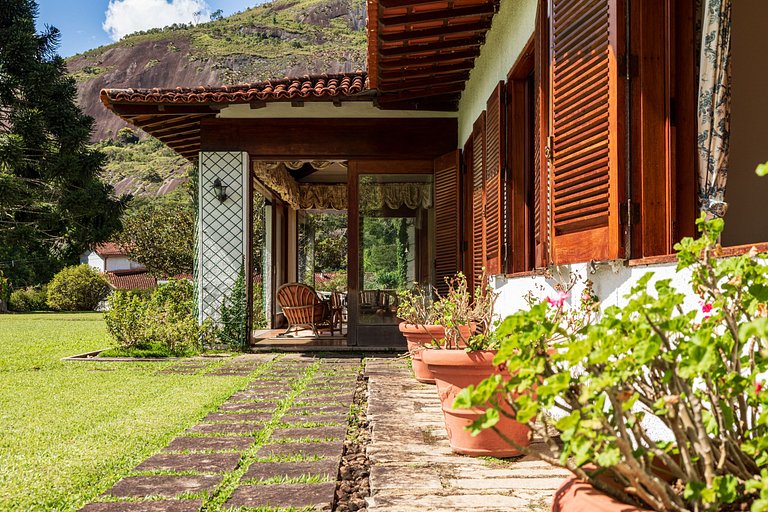 Casa con piscina a Teresópolis