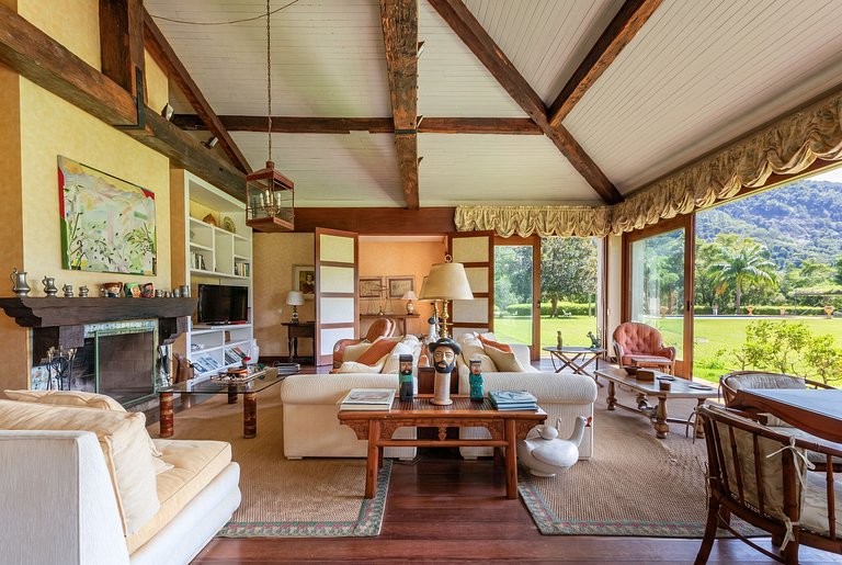 Casa con piscina a Teresópolis