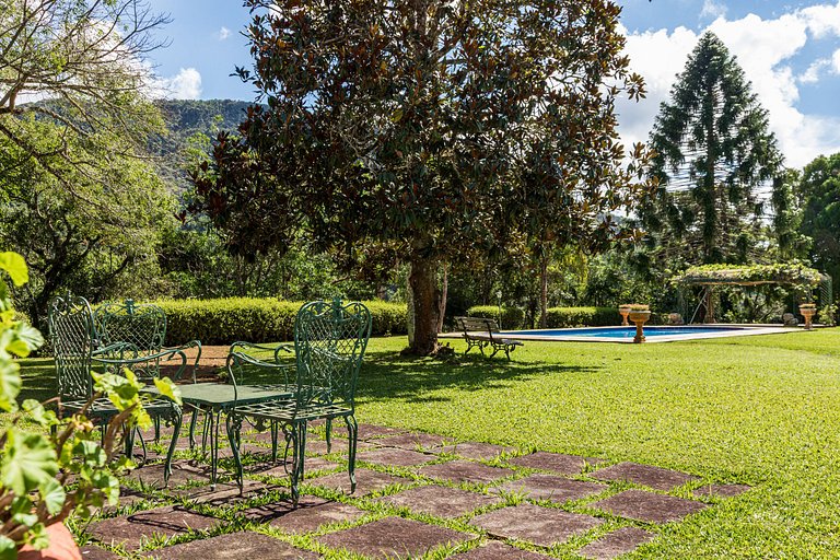 Casa con piscina a Teresópolis