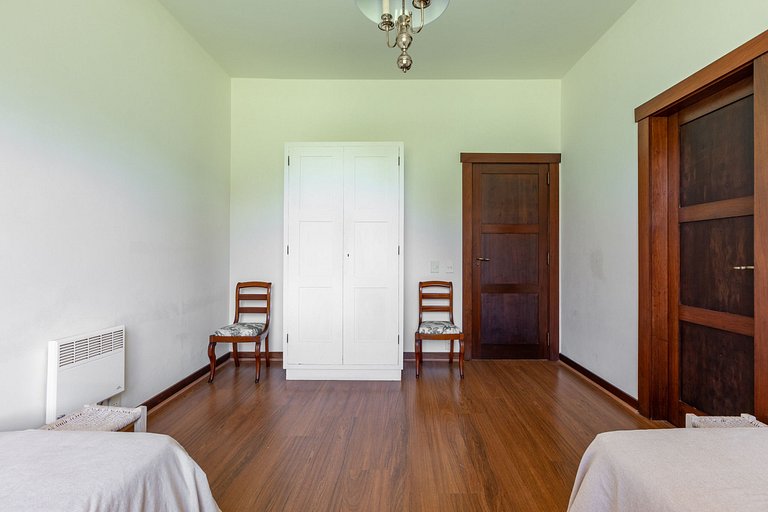 Casa com piscina em Teresópolis - Ter001