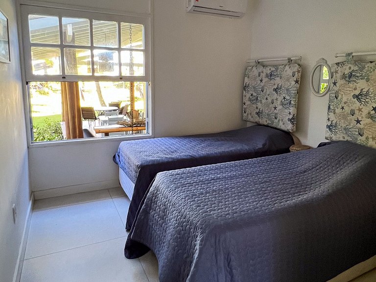 Beachfront house in Serra Grande - Srg005