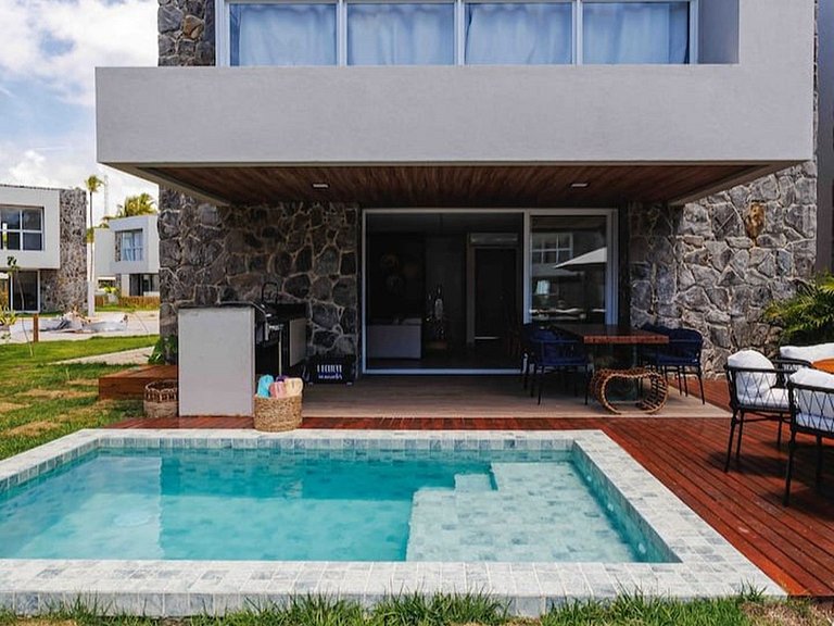 Дом с бассейном в Барра-де-Камарагиби