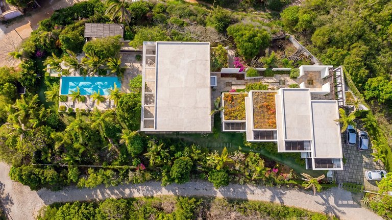 5 bedroom luxurious villa in Buzios